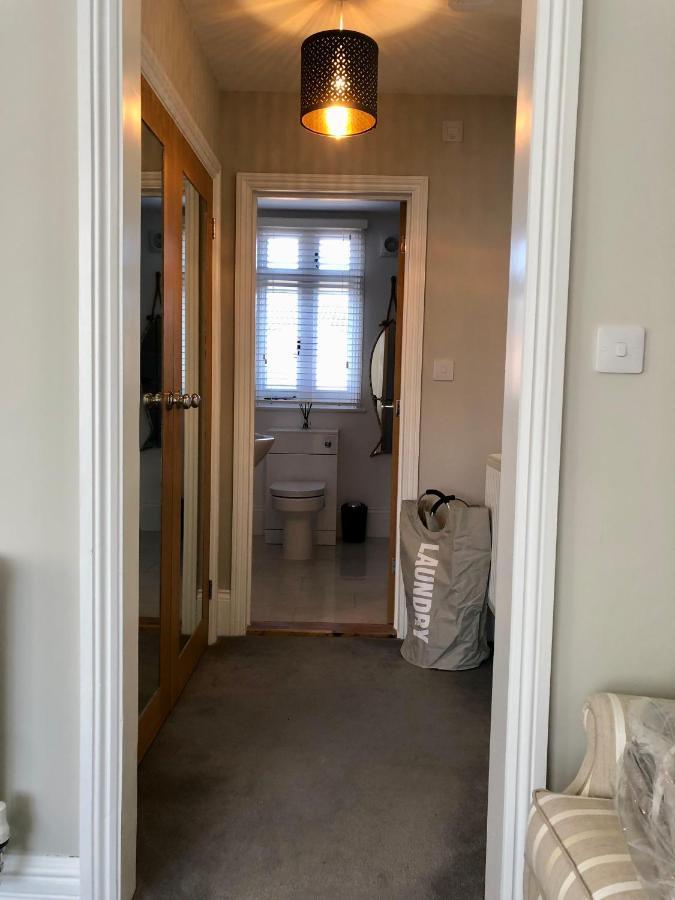 Stunning 2 Bed Georgian Apartment Swafield Exterior photo